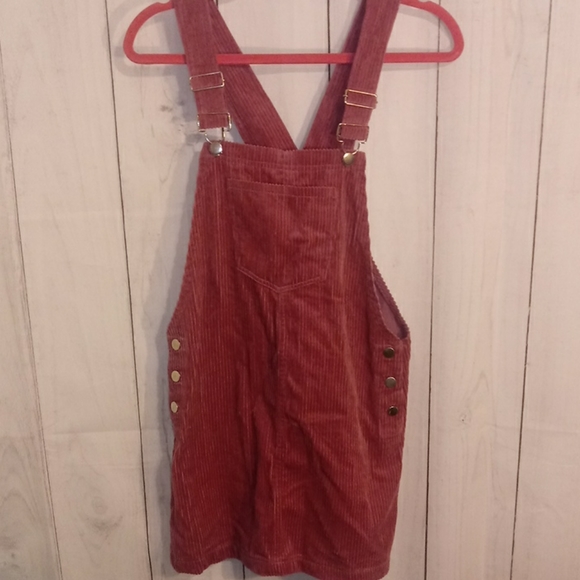 Forever 21 Dresses & Skirts - Pink corduroy overall jumper dress size s